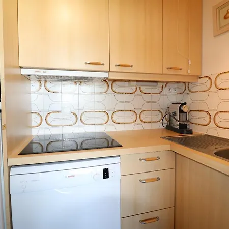 Plein Soleil Apartment *
